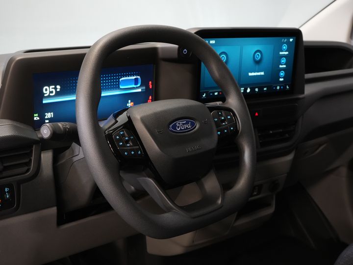 Ford E-Transit Custom Van Trend 65 кВт/год 330 км пробігу 218 к.с. Гарантія до 2027 р. / Світлодіоди / Підігрів підставки / Швидка зарядка / 2.3т тягово-зчіпний пристрій / Підігрів сидінь / Carplay / Клімат-контроль / Ка