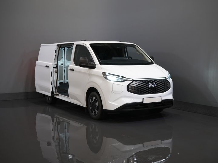Ford E-Transit Custom Van Trend 65 кВт/год 330 км пробігу 218 к.с. Гарантія до 2027 р. / Світлодіоди / Підігрів підставки / Швидка зарядка / 2.3т тягово-зчіпний пристрій / Підігрів сидінь / Carplay / Клімат-контроль / Ка