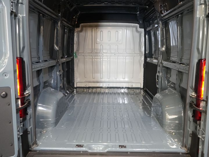 Citroën Jumper Bestelbus (Fiat Ducato) 2.2 MJ 140 pk Aut. ZF L2H2 BPM VRIJ! LED/ Carplay/ LMV/ Climate/ Navi/ Camera/ Cruise
