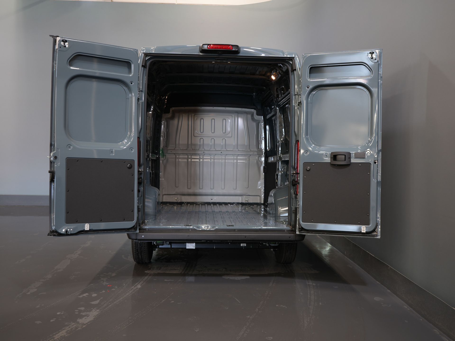 Citroën Jumper Bestelbus (Fiat Ducato) 2.2 MJ 140 pk Aut. ZF L2H2 BPM VRIJ! LED/ Carplay/ LMV/ Climate/ Navi/ Camera/ Cruise