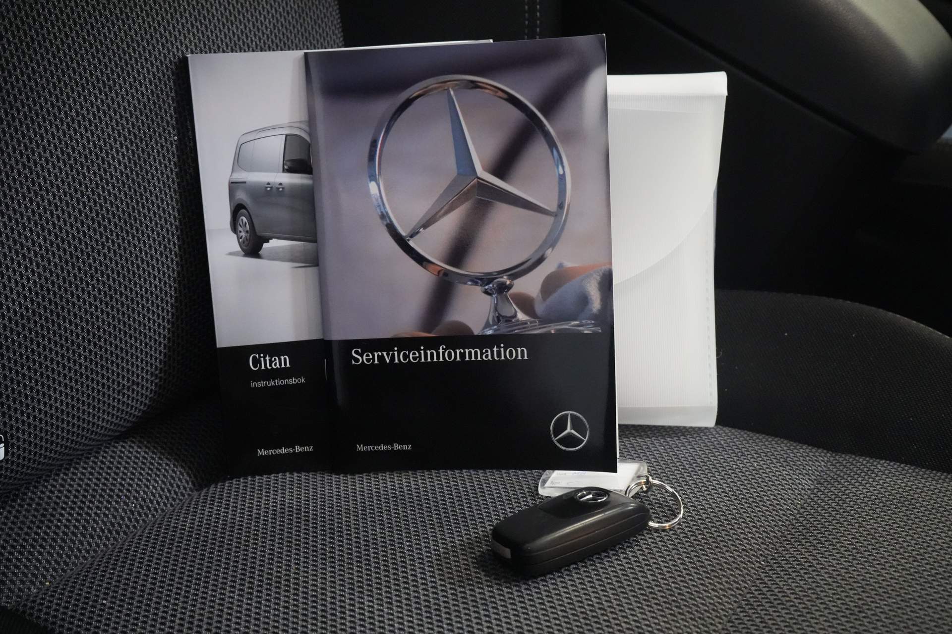 Mercedes-Benz Citan Van DEMO 110 CDI 100 к.с. LMV/ MBUX/ Carplay/ Cruise/ Camera/ Seatverw.