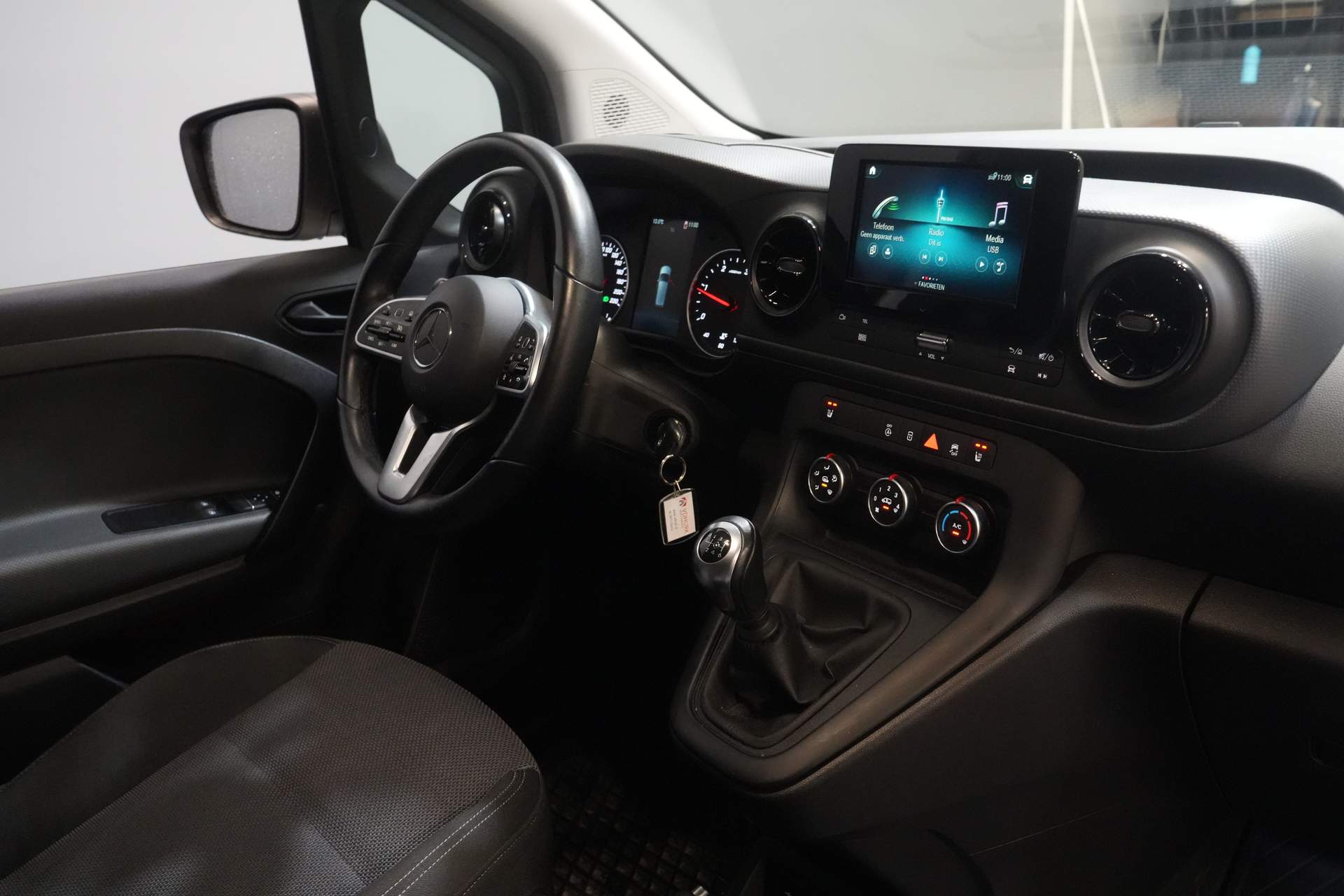 Mercedes-Benz Citan Van DEMO 110 CDI 100 к.с. LMV/ MBUX/ Carplay/ Cruise/ Camera/ Seatverw.