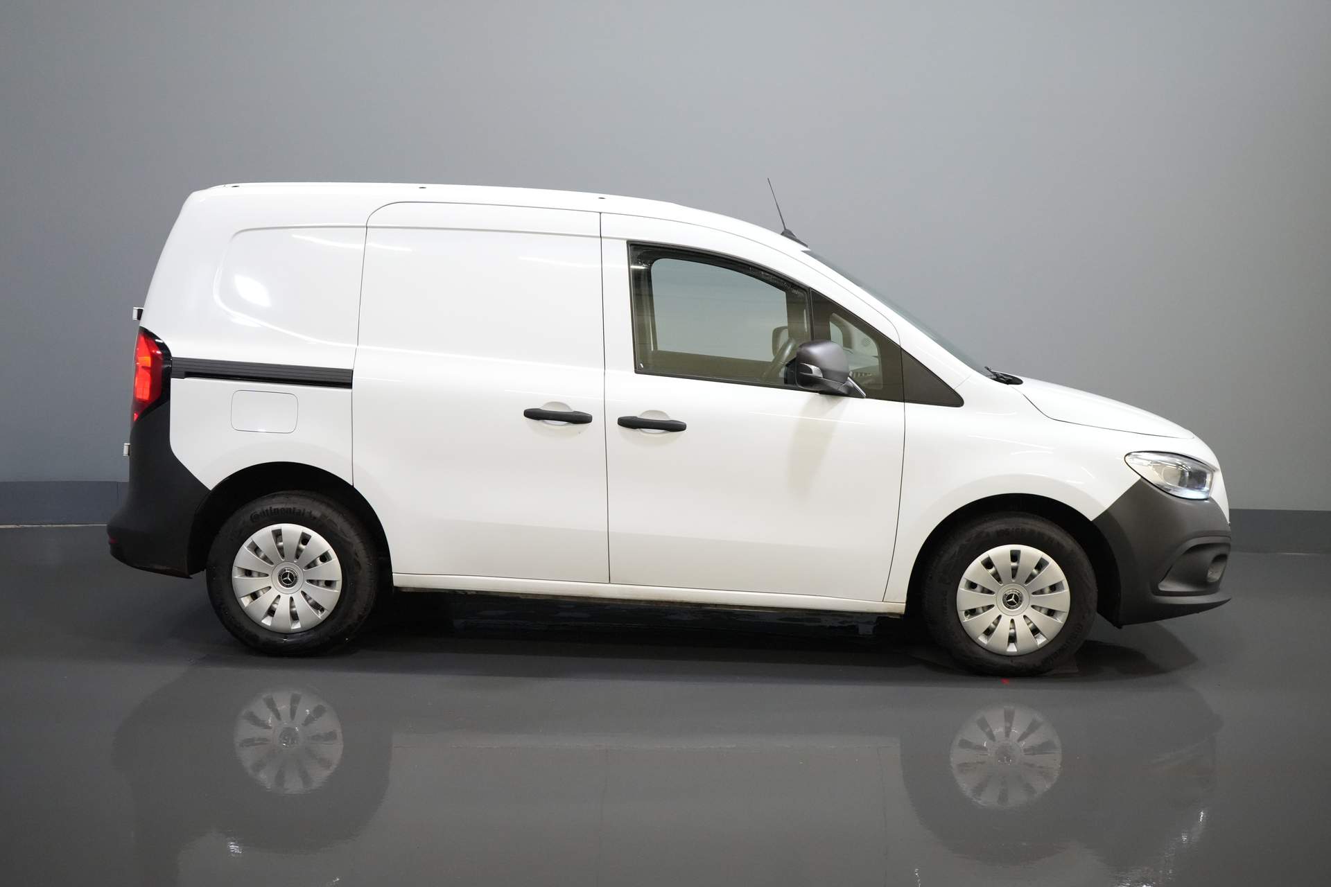 Mercedes-Benz Citan Van DEMO 110 CDI 100 к.с. LMV/ MBUX/ Carplay/ Cruise/ Camera/ Seatverw.