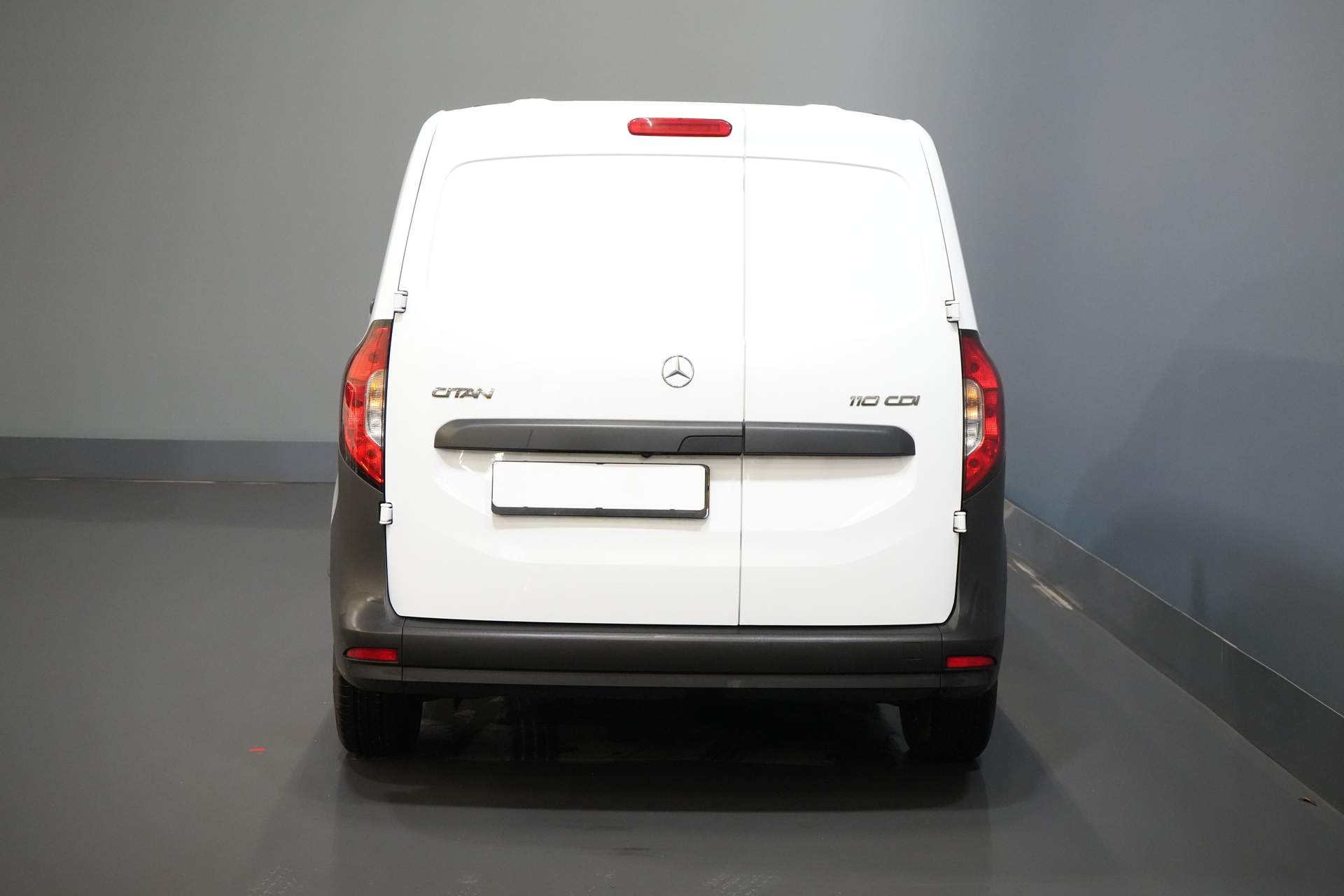 Mercedes-Benz Citan Van DEMO 110 CDI 100 к.с. LMV/ MBUX/ Carplay/ Cruise/ Camera/ Seatverw.