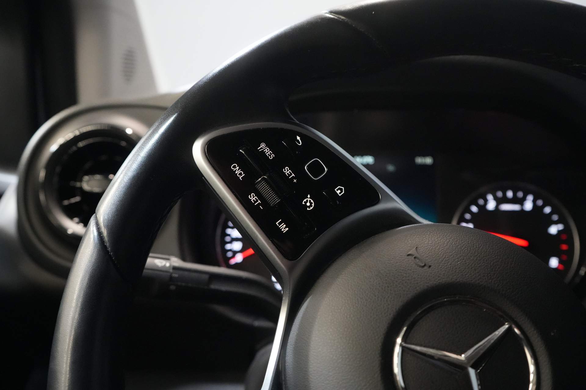 Mercedes-Benz Citan Van DEMO 110 CDI 100 к.с. LMV/ MBUX/ Carplay/ Cruise/ Camera/ Seatverw.