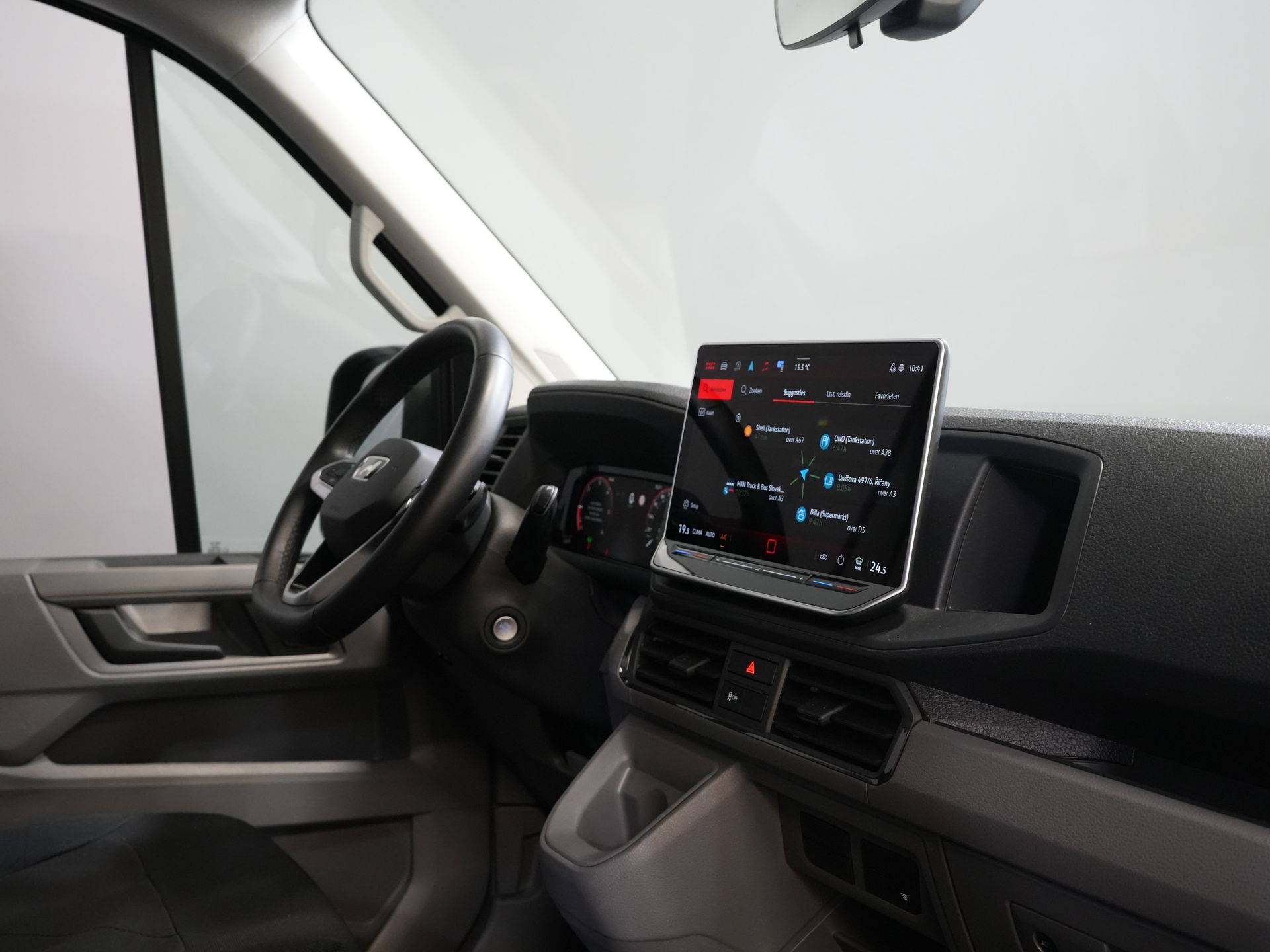 Volkswagen Crafter Відкрита вантажна платформа (MAN TGE) 2.0 DSG Авт. Відкритий вантажний кузов 340x204x40/ Фейсліфтинг/ LED/ Віртуальний кокпіт/ Carplay/ Підйомник/ Камера/ Клімат/ ЦЗ/ Круїз