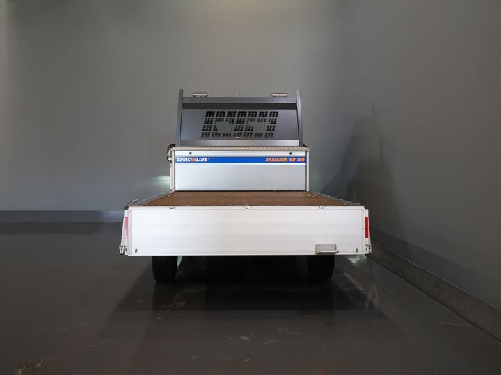 Volkswagen Crafter Відкрита вантажна платформа (MAN TGE) 2.0 DSG Авт. Відкритий вантажний кузов 340x204x40/ Фейсліфтинг/ LED/ Віртуальний кокпіт/ Carplay/ Підйомник/ Камера/ Клімат/ ЦЗ/ Круїз