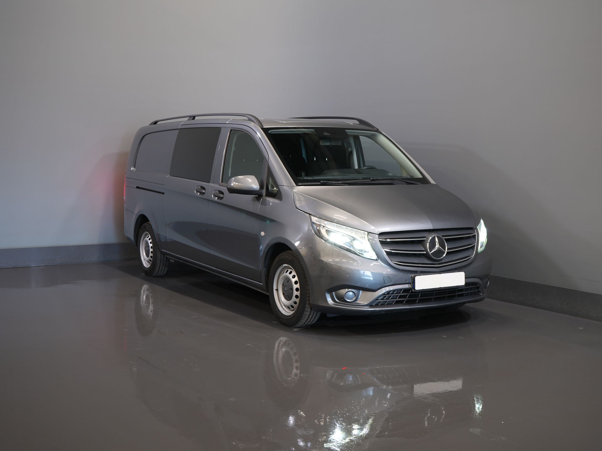 Mercedes-Benz Vito Bestelbus 114 CDI Aut. L3 XL DC Dubbele Cabine BPM VRIJ! LED/ Climate/ Navi/ Carplay/ Camera/ PDC/ Cruise