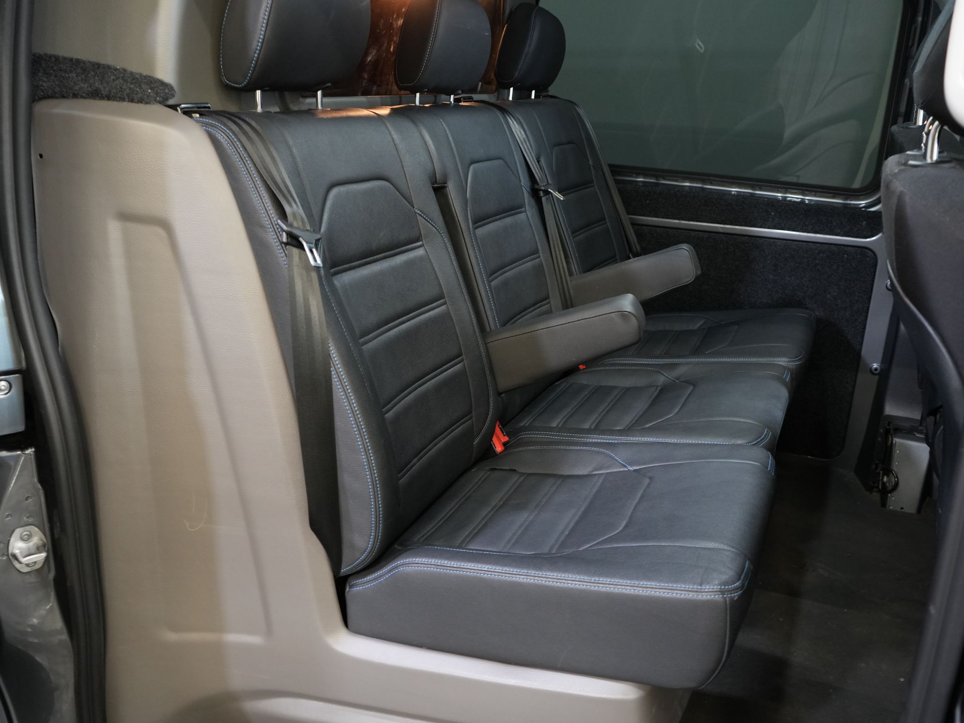 Mercedes-Benz Vito Bestelbus 114 CDI Aut. L3 XL DC Dubbele Cabine BPM VRIJ! LED/ Climate/ Navi/ Carplay/ Camera/ PDC/ Cruise