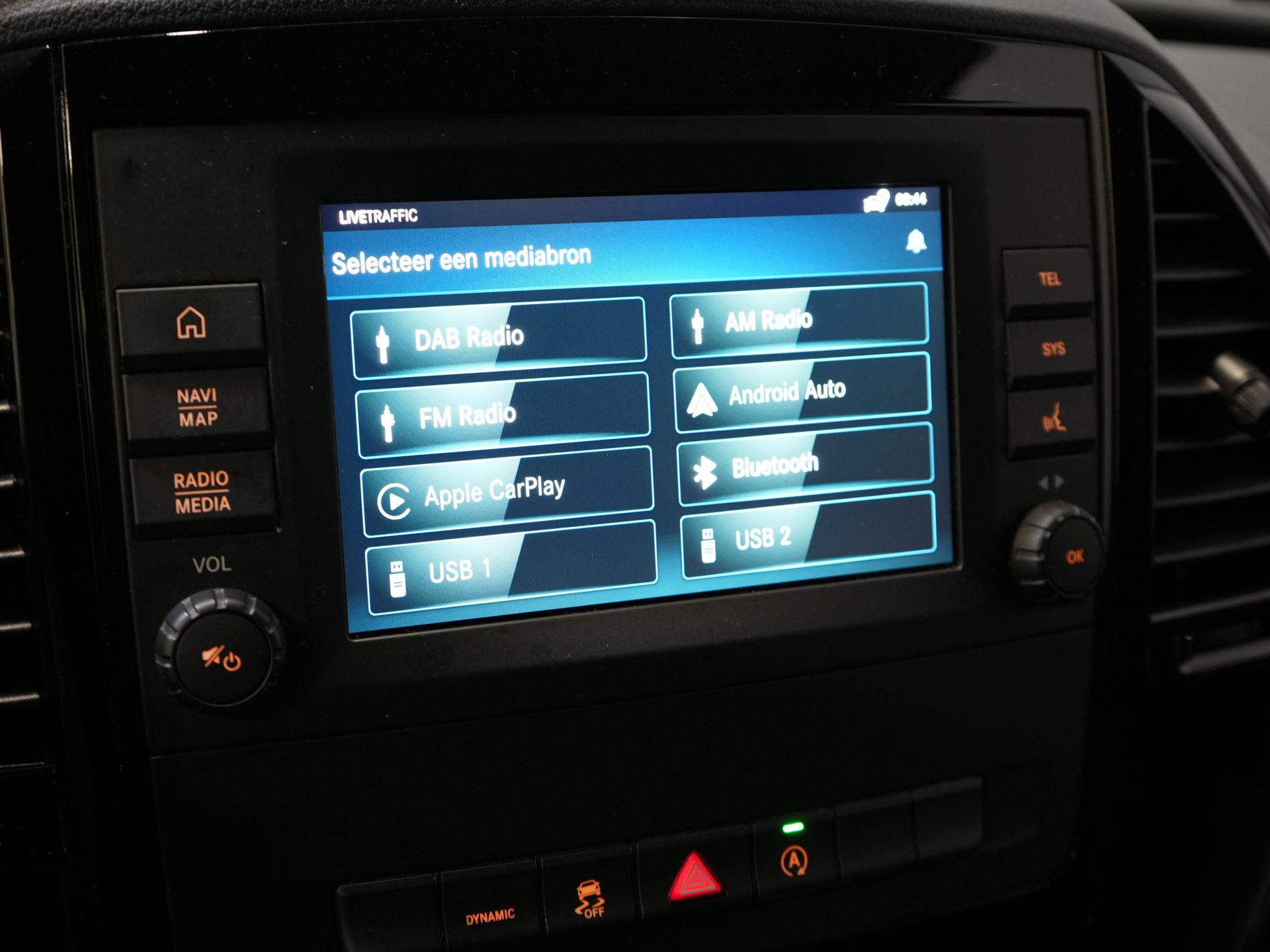Mercedes-Benz Vito Bestelbus 114 CDI Aut. L3 XL DC Dubbele Cabine BPM VRIJ! LED/ Climate/ Navi/ Carplay/ Camera/ PDC/ Cruise