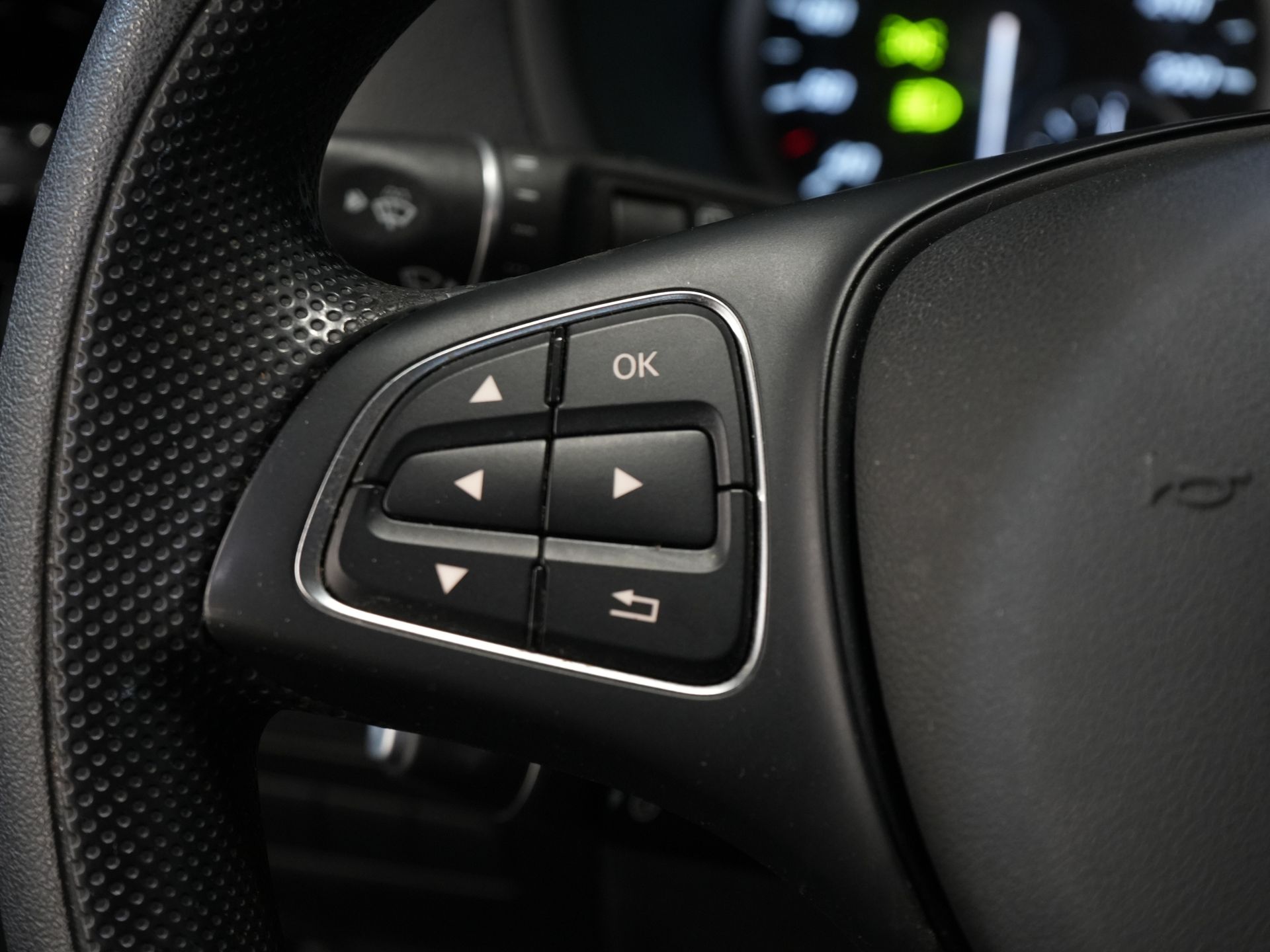 Mercedes-Benz Vito Bestelbus 114 CDI Aut. L3 XL DC Dubbele Cabine BPM VRIJ! LED/ Climate/ Navi/ Carplay/ Camera/ PDC/ Cruise