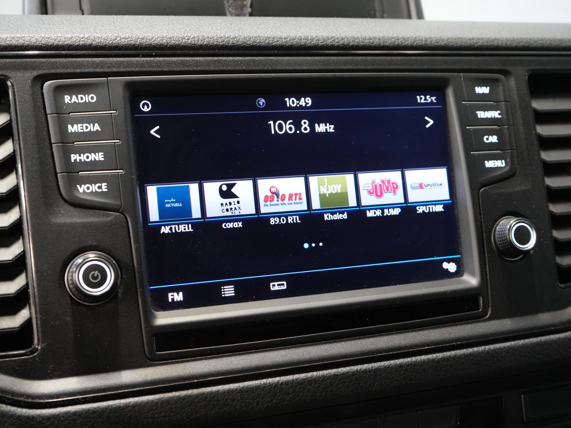 Volkswagen Crafter Van 2.0 TDI 180 ch L3H3 270Gr. Portes/ Sièges Gev. Sièges/ Galerie de toit/ Chauffage au sol/ Carplay/ Croisière/ Crochet d'attelage