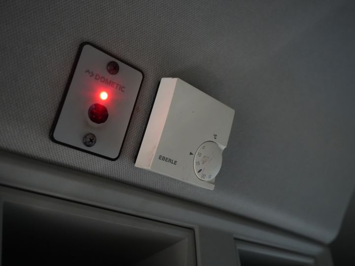 Volkswagen Crafter Van 2.0 TDI 180 ch L3H3 270Gr. Portes/ Sièges Gev. Sièges/ Galerie de toit/ Chauffage au sol/ Carplay/ Croisière/ Crochet d'attelage