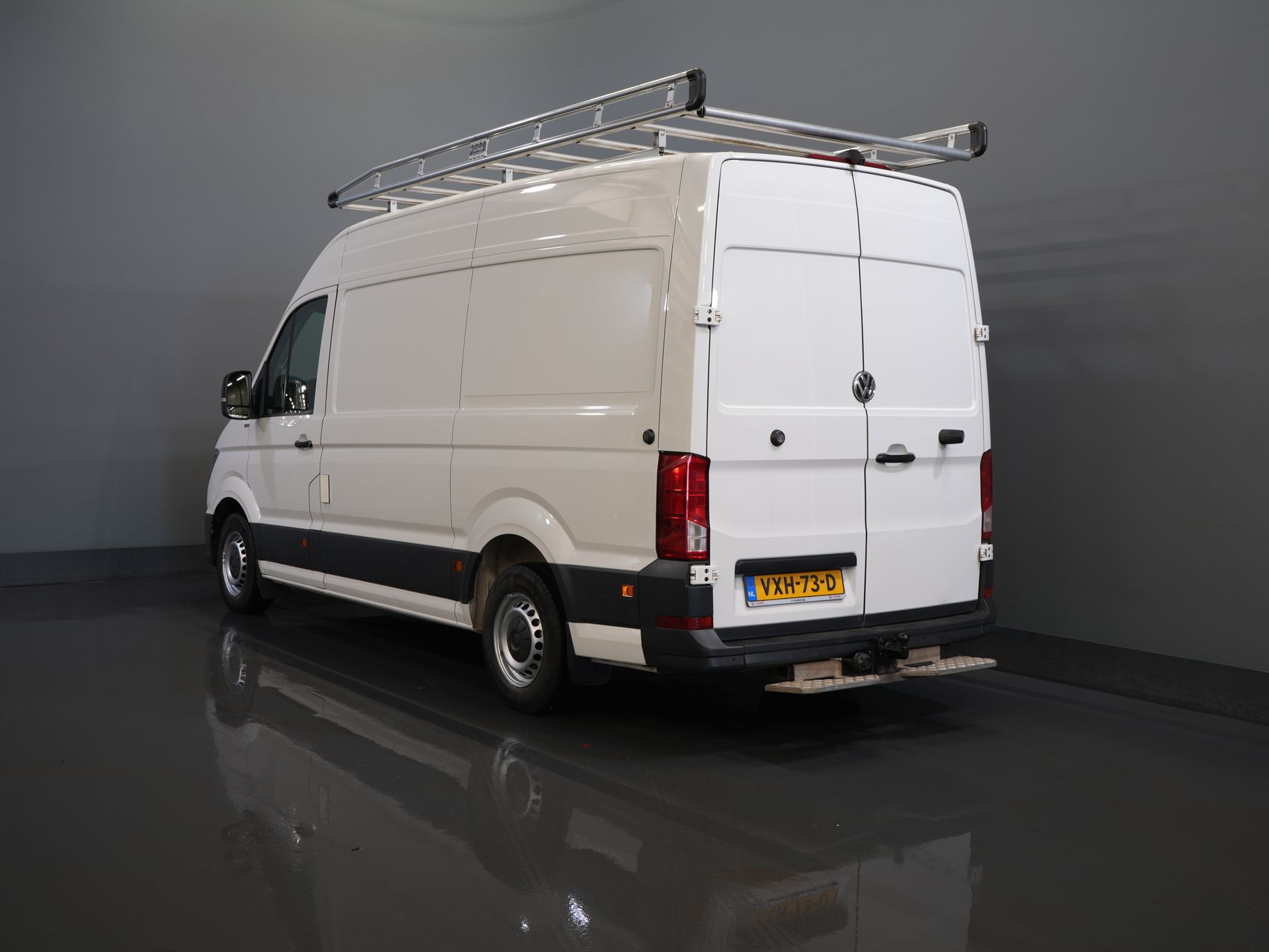 Volkswagen Crafter Van 2.0 TDI 180 ch L3H3 270Gr. Portes/ Sièges Gev. Sièges/ Galerie de toit/ Chauffage au sol/ Carplay/ Croisière/ Crochet d'attelage