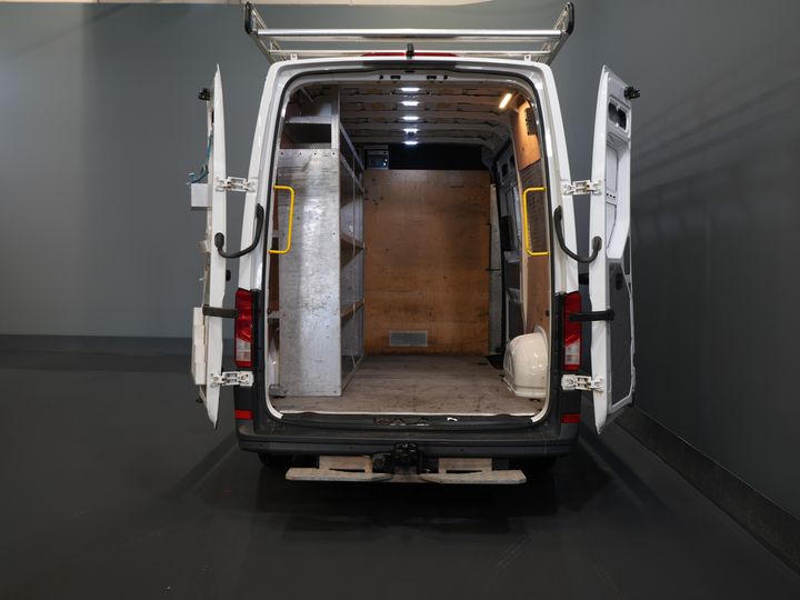 Volkswagen Crafter Van 2.0 TDI 180 ch L3H3 270Gr. Portes/ Sièges Gev. Sièges/ Galerie de toit/ Chauffage au sol/ Carplay/ Croisière/ Crochet d'attelage