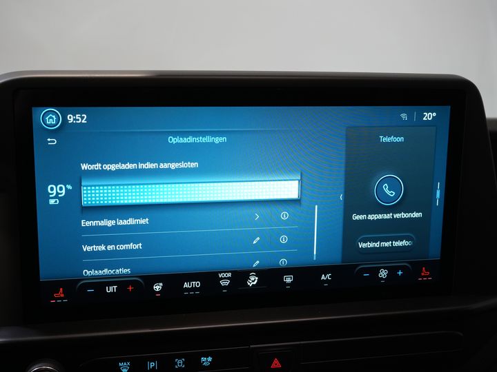 Ford E-Transit Custom Trasporto passeggeri 320 km WLTP L2 Combi/ 9 posti/ LED/ Riscaldamento autonomo/ Sedili riscaldati/ Volante riscaldato/ CarPlay/ Telecamera/ Climatizzatore/ PDC/ Cruise control
