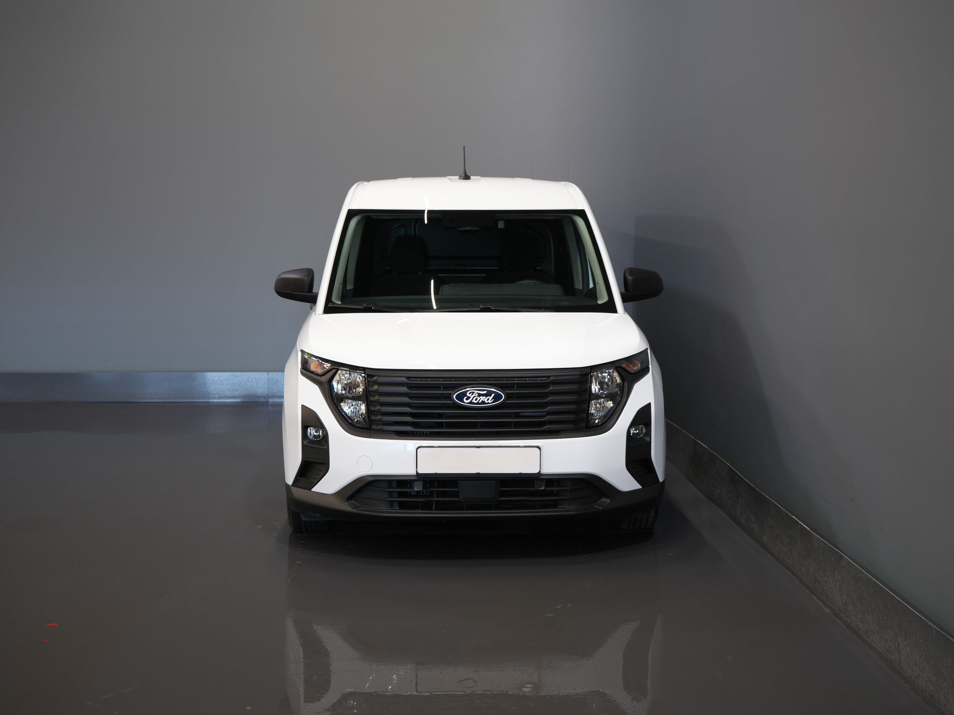 Ford Transit Courier Van 1.0 Trend 100 KM BENZYNA BPM GRATIS! Gwarancja 05-2029/ Carplay/ Virtual Cockpit/ Airco/ Cruise