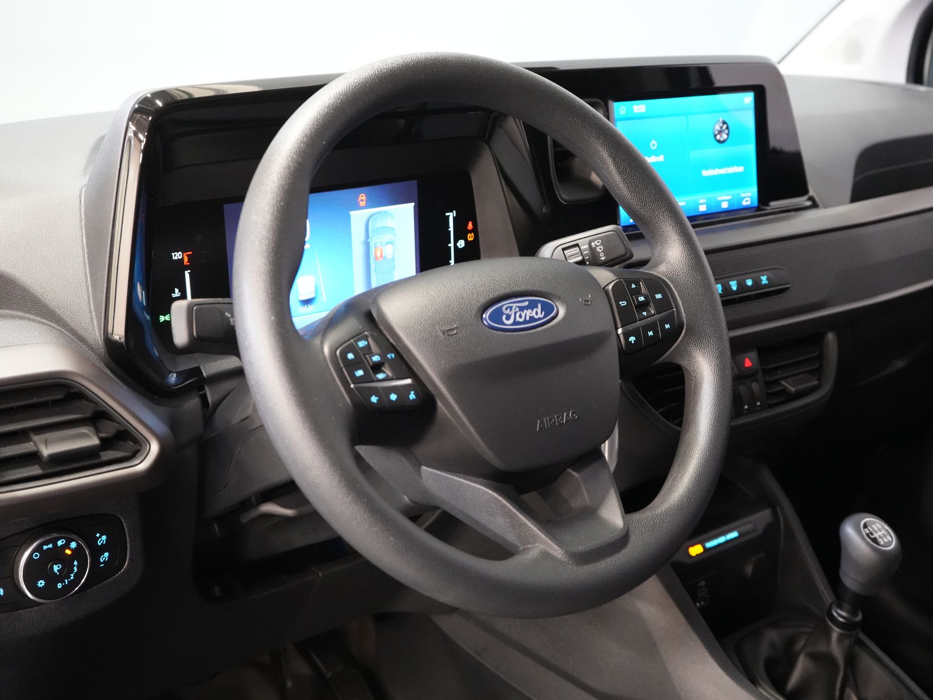 Ford Transit Courier Van 1.0 Trend 100 KM BENZYNA BPM GRATIS! Gwarancja 05-2029/ Carplay/ Virtual Cockpit/ Airco/ Cruise