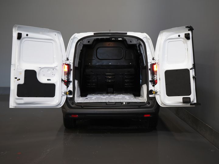 Ford Transit Courier Van 1.0 Trend 100 KM BENZYNA BPM GRATIS! Gwarancja 05-2029/ Carplay/ Virtual Cockpit/ Airco/ Cruise