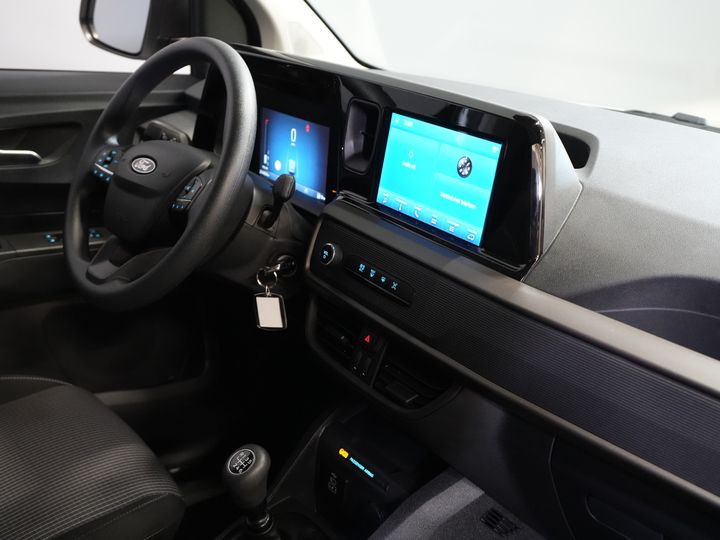 Ford Transit Courier Van 1.0 Trend 100 KM BENZYNA BPM GRATIS! Gwarancja 05-2029/ Carplay/ Virtual Cockpit/ Airco/ Cruise