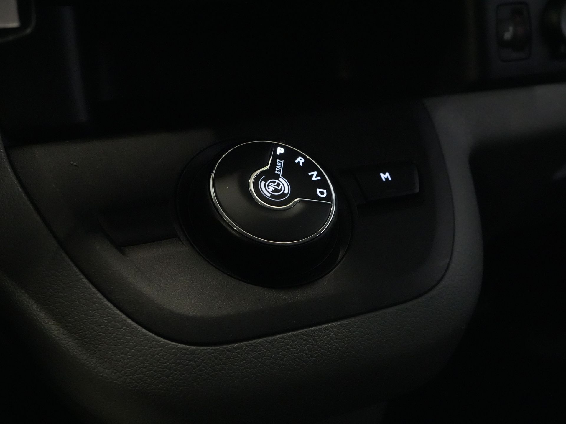 Fiat Scudo Van 2.0 MJ 145 KM Aut. L3 Wnętrze/ Ogrzewanie postojowe/ Ogrzewanie siedzeń/ Tempomat/ Klimatyzacja/ Hak holowniczy