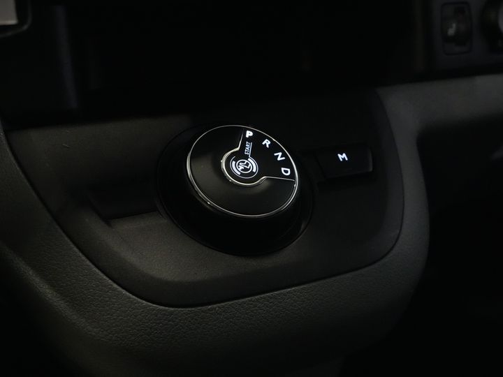 Fiat Scudo Van 2.0 MJ 145 KM Aut. L3 Wnętrze/ Ogrzewanie postojowe/ Ogrzewanie siedzeń/ Tempomat/ Klimatyzacja/ Hak holowniczy