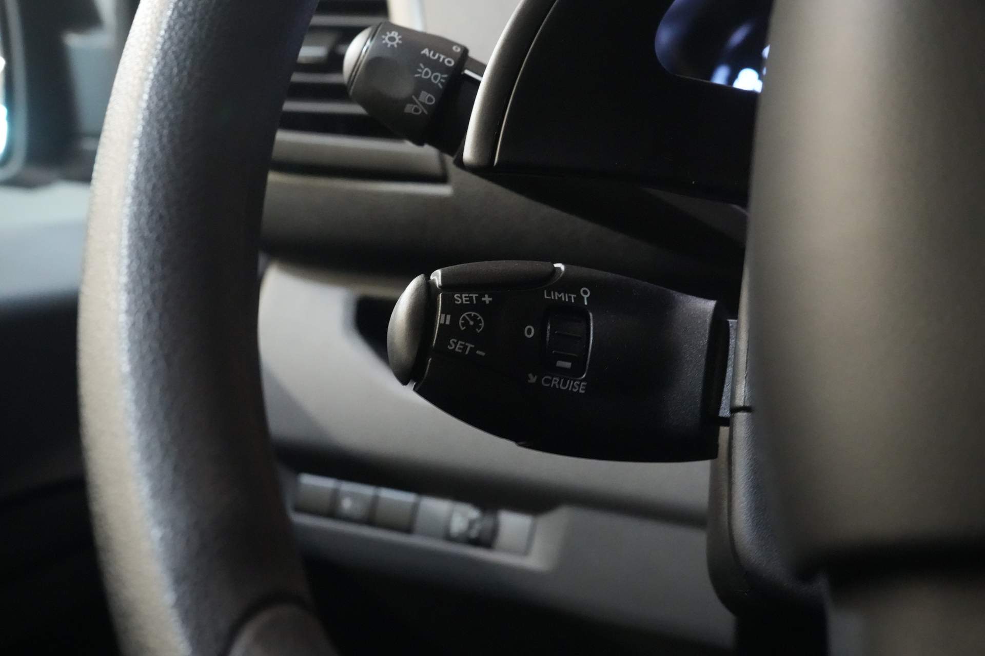Fiat Scudo Van 2.0 MJ 145 hp Aut. L3 Innenraum/ Standheizung/ Sitzheizung/ Cruise/ Klimaanlage/ Abschlepphaken