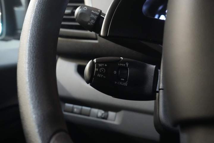 Fiat Scudo Van 2.0 MJ 145 hp Aut. L3 Innenraum/ Standheizung/ Sitzheizung/ Cruise/ Klimaanlage/ Abschlepphaken