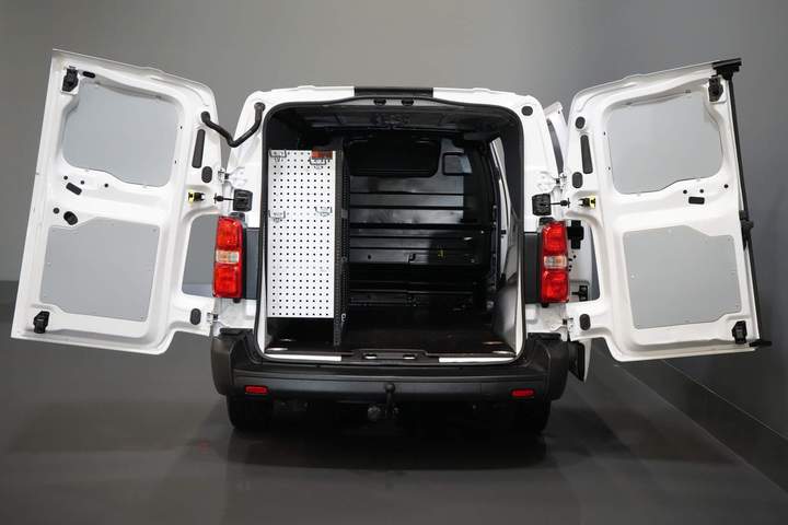 Fiat Scudo Van 2.0 MJ 145 hp Aut. L3 Innenraum/ Standheizung/ Sitzheizung/ Cruise/ Klimaanlage/ Abschlepphaken