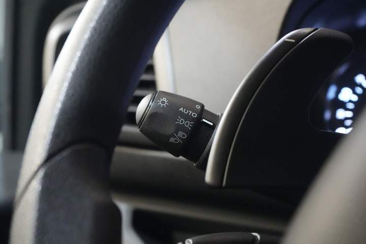 Fiat Scudo Van 2.0 MJ 145 hp Aut. L3 Innenraum/ Standheizung/ Sitzheizung/ Cruise/ Klimaanlage/ Abschlepphaken