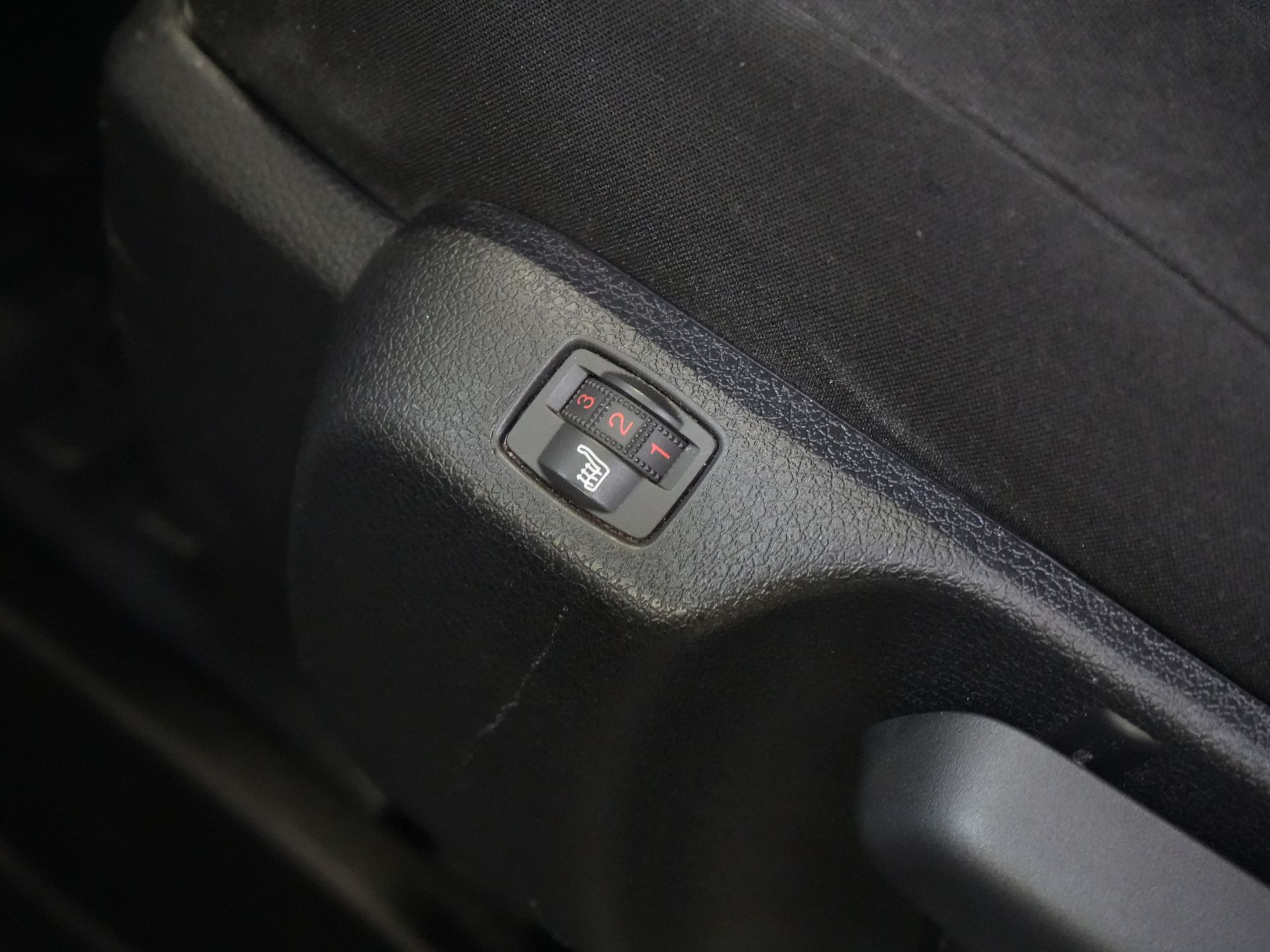 Fiat Scudo Van 2.0 MJ 145 KM Aut. L3 Wnętrze/ Ogrzewanie postojowe/ Ogrzewanie siedzeń/ Tempomat/ Klimatyzacja/ Hak holowniczy