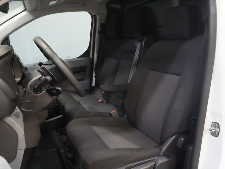 Fiat Scudo Van 2.0 MJ 145 KM Aut. L3 Wnętrze/ Ogrzewanie postojowe/ Ogrzewanie siedzeń/ Tempomat/ Klimatyzacja/ Hak holowniczy