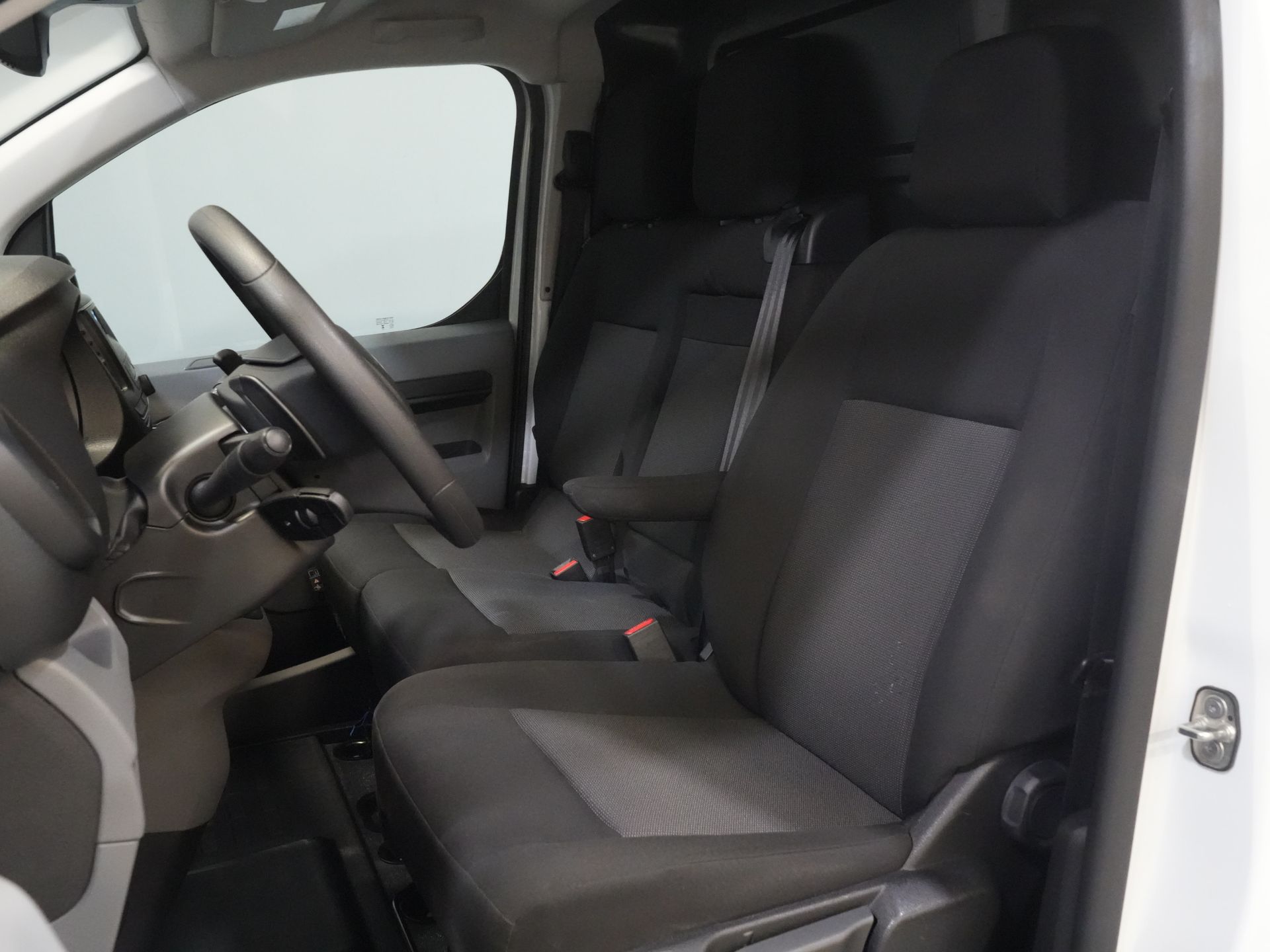 Fiat Scudo Bestelbus 2.0 MJ 145 pk Aut. L3 Inrichting/ Standkachel/ Stoelverw./ Cruise/ Airco/ Trekhaak