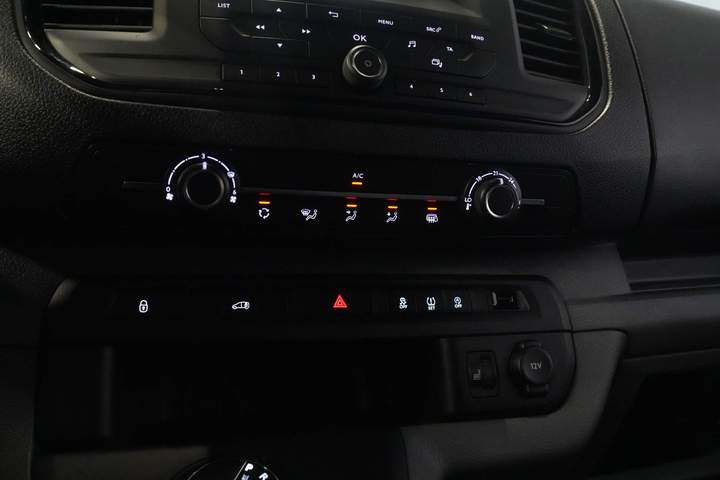 Fiat Scudo Van 2.0 MJ 145 hp Aut. L3 Innenraum/ Standheizung/ Sitzheizung/ Cruise/ Klimaanlage/ Abschlepphaken