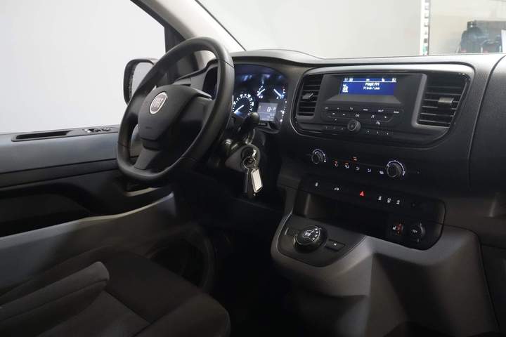 Fiat Scudo Van 2.0 MJ 145 hp Aut. L3 Innenraum/ Standheizung/ Sitzheizung/ Cruise/ Klimaanlage/ Abschlepphaken