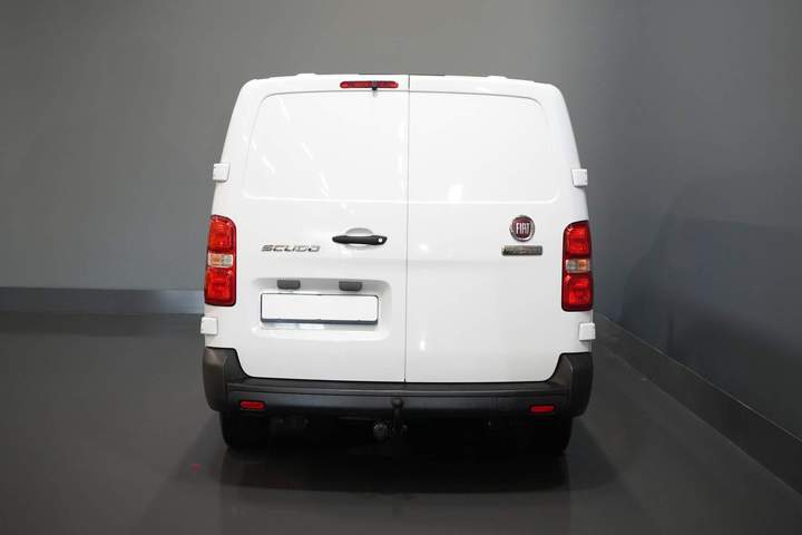 Fiat Scudo Van 2.0 MJ 145 hp Aut. L3 Innenraum/ Standheizung/ Sitzheizung/ Cruise/ Klimaanlage/ Abschlepphaken