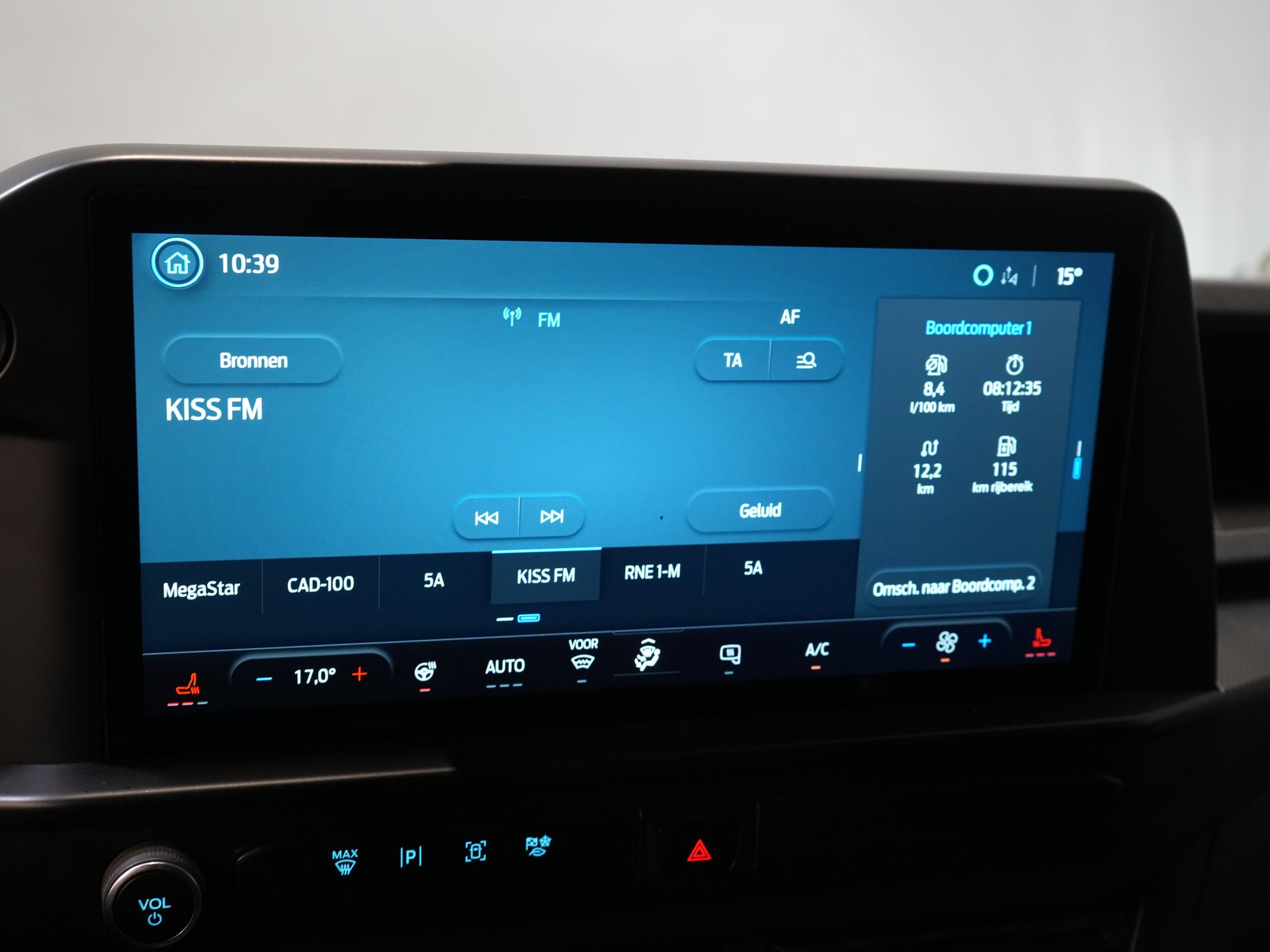 Ford Transit Custom Van 2.0 TDCI 135 cv LED/ Carplay/ 2.8t Remolqueverm./ Direcciónverm./ Stoelverw./ Clima/ Cámara/ Crucero/ PDC