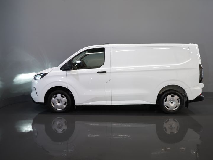 Ford Transit Custom Van 2.0 TDCI 135 cv LED/ Carplay/ 2.8t Remolqueverm./ Direcciónverm./ Stoelverw./ Clima/ Cámara/ Crucero/ PDC