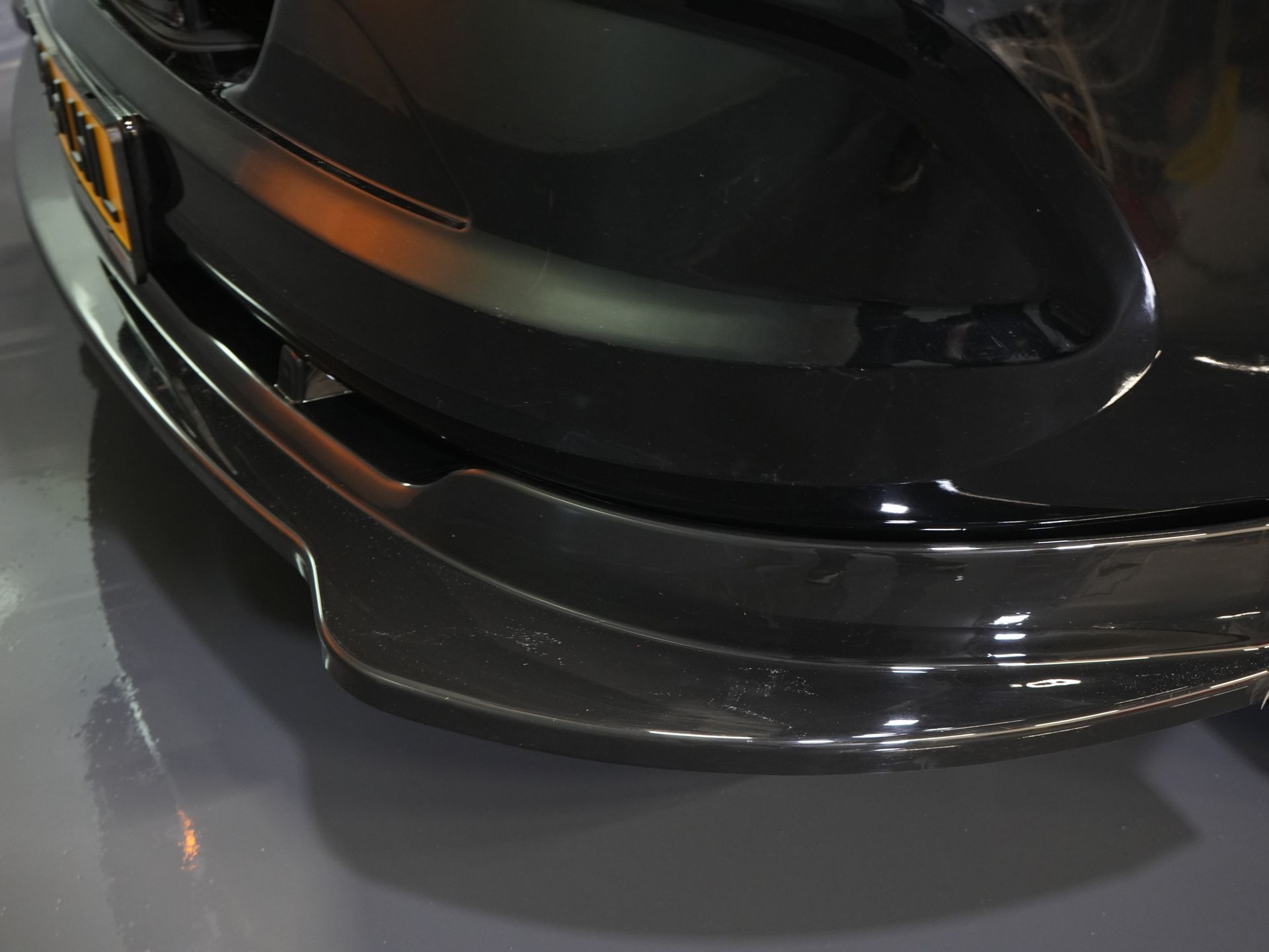 Mercedes-Benz Sprinter Furgoneta 317 CDI Aut. L2H2 3.5t Trekverm./ Gev.Stoel/ Standkachel/ Carplay/ Camera/ Navi/ Cruise/ DAB/ LMV/ Sidebars/ Towbar