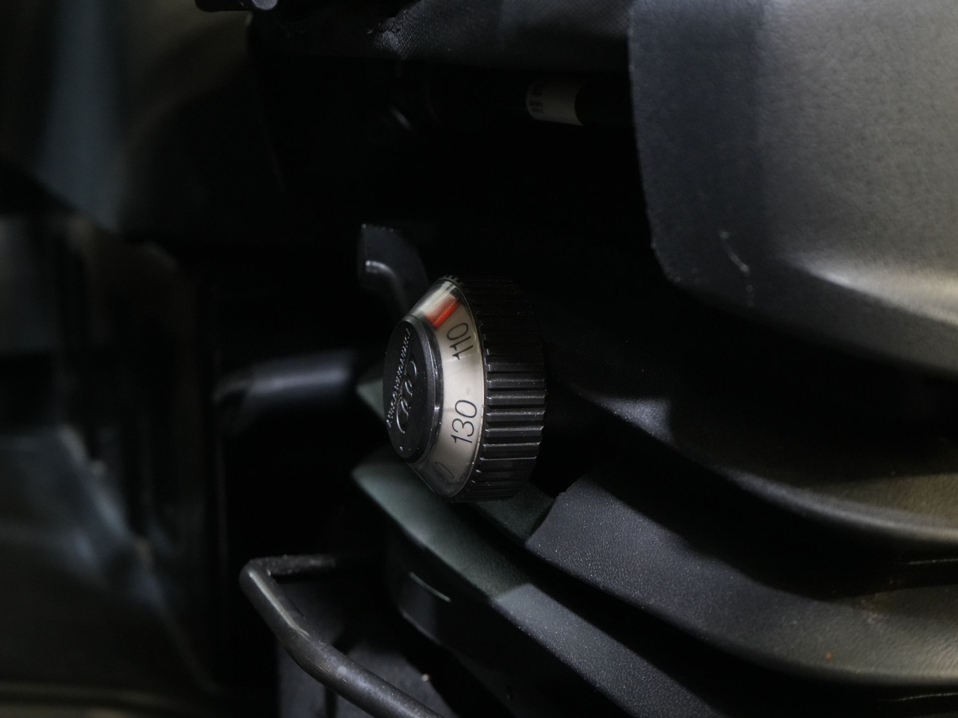 Mercedes-Benz Sprinter Furgoneta 317 CDI Aut. L2H2 3.5t Trekverm./ Gev.Stoel/ Standkachel/ Carplay/ Camera/ Navi/ Cruise/ DAB/ LMV/ Sidebars/ Towbar