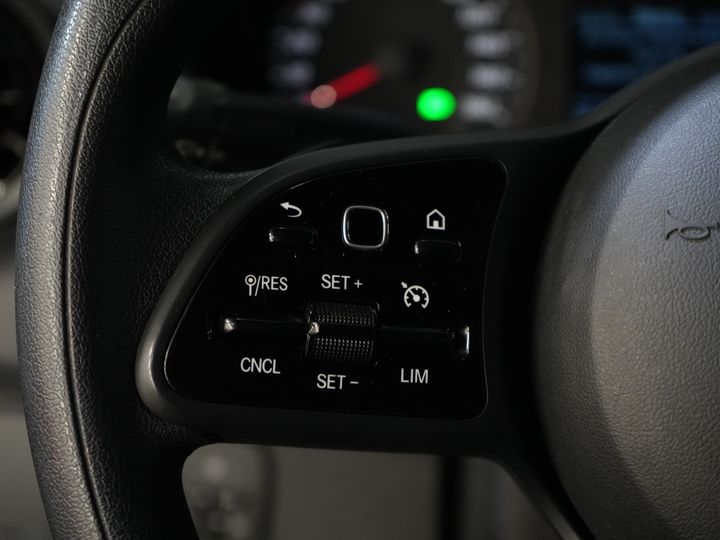 Mercedes-Benz Sprinter Furgoneta 317 CDI Aut. L2H2 3.5t Trekverm./ Gev.Stoel/ Standkachel/ Carplay/ Camera/ Navi/ Cruise/ DAB/ LMV/ Sidebars/ Towbar