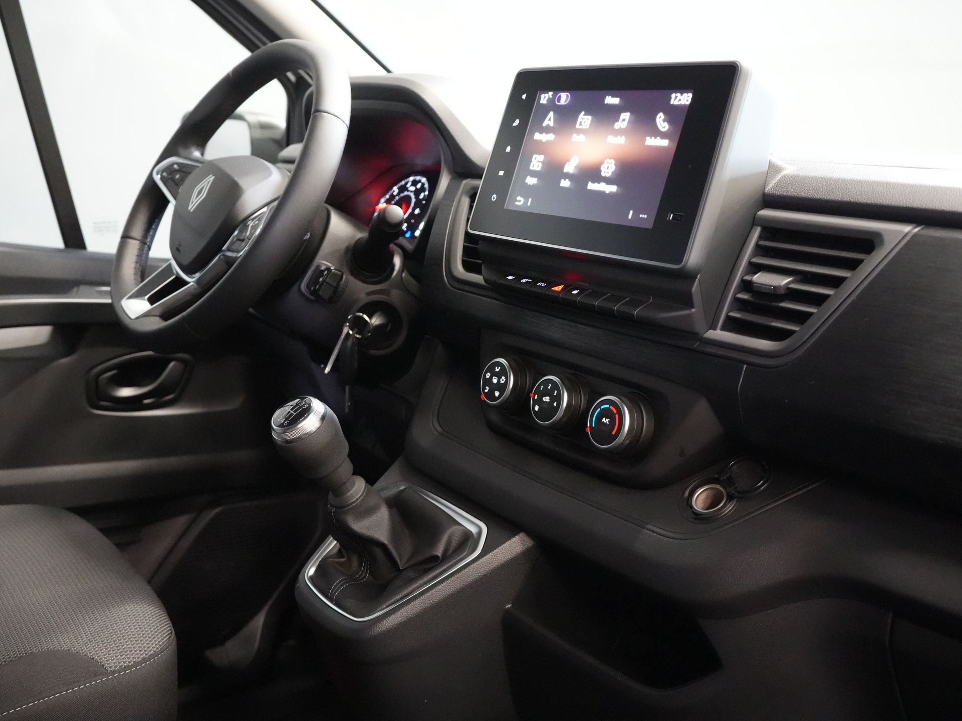 Renault Trafic Van 2.0 dCi 130 hp L2 BPM FREE! DC Doppelkabine LED/ 2x Schiebetür/ Navi/ Carplay/ Kamera/ PDC/ Tempomat