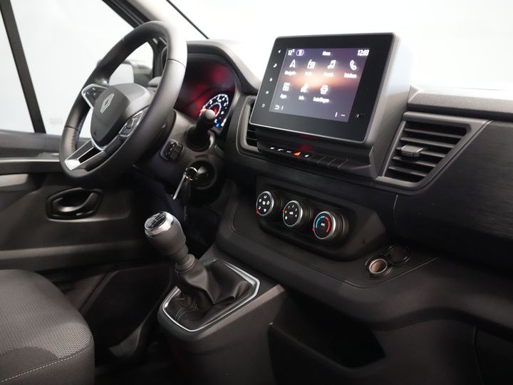 Renault Trafic Van 2.0 dCi 130 hp L2 BPM FREE! DC Doppelkabine LED/ 2x Schiebetür/ Navi/ Carplay/ Kamera/ PDC/ Tempomat