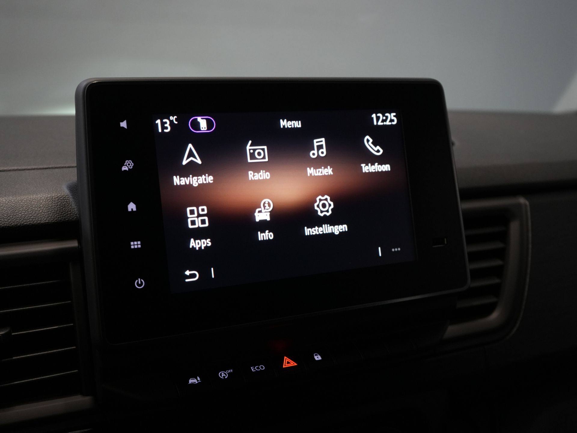 Renault Trafic Van 2.0 dCi 130 hp L2 BPM FREE! DC Doppelkabine LED/ 2x Schiebetür/ Navi/ Carplay/ Kamera/ PDC/ Tempomat