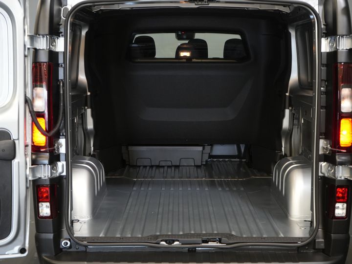 Renault Trafic Van 2.0 dCi 130 hp L2 BPM FREE! DC Doppelkabine LED/ 2x Schiebetür/ Navi/ Carplay/ Kamera/ PDC/ Tempomat