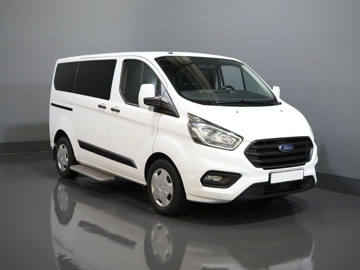 Ford Transit Custom Passenger Transport Tourneo 2.0 TDCI € 30,182 z VAT/BPM Trend Combi/ Kombi/ 9 Person/ 9 P/ Cruise/ PDC/ Airco