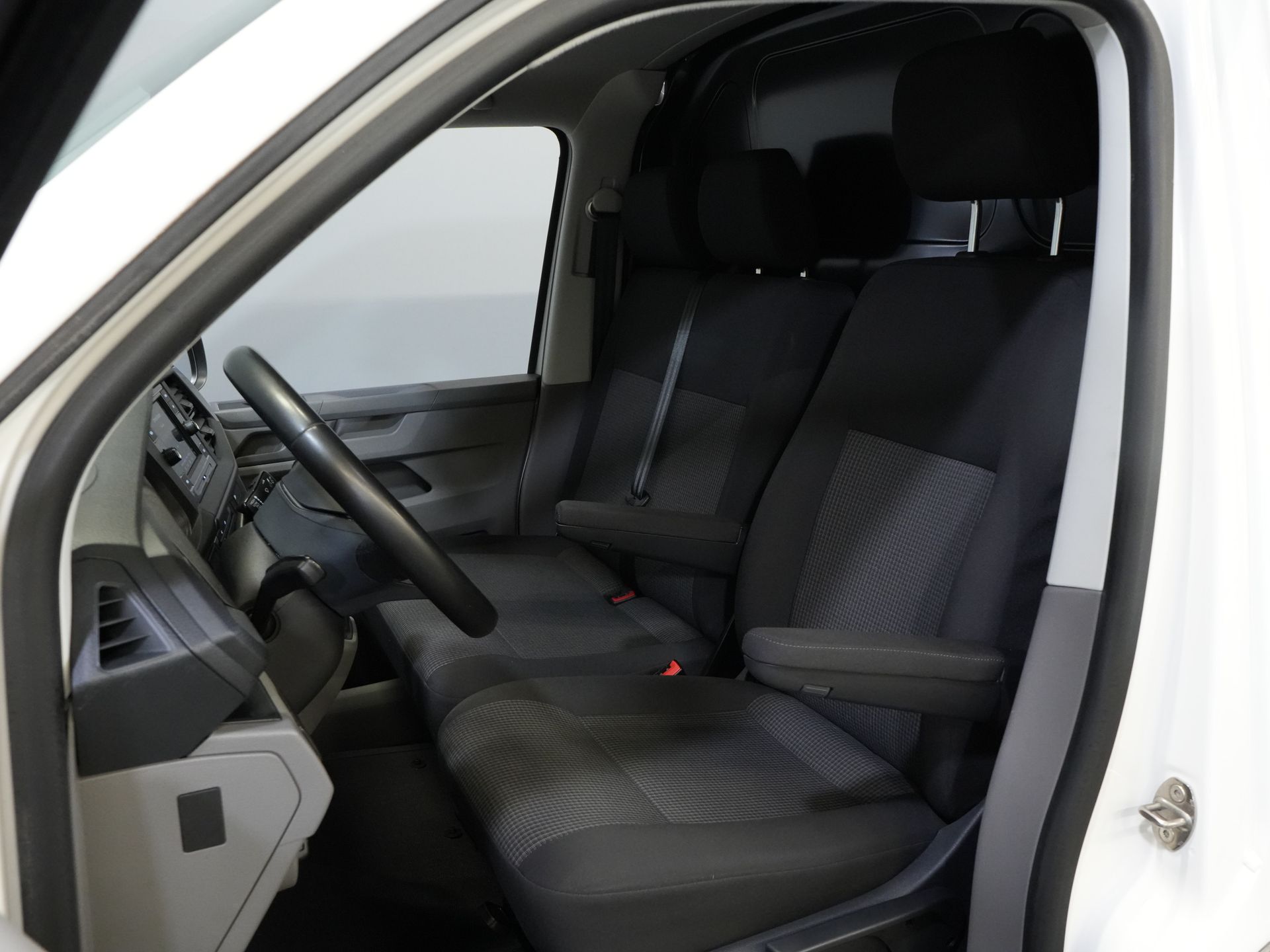 Volkswagen Transporter Furgone 2.0 TDI 150 cv DSG Aut. Carplay/ Airco/ Cruise/ PDC/ DAB