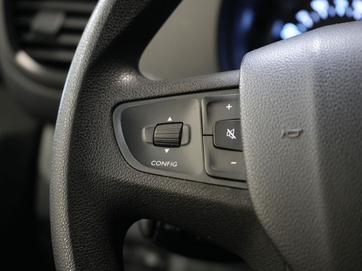 Peugeot Expert Bestelbus 2.0 HDI 125 pk L3 EXPORT ONLY Carplay/ PDC/ Cruise/ Navi/ Trekhaak/ Airco