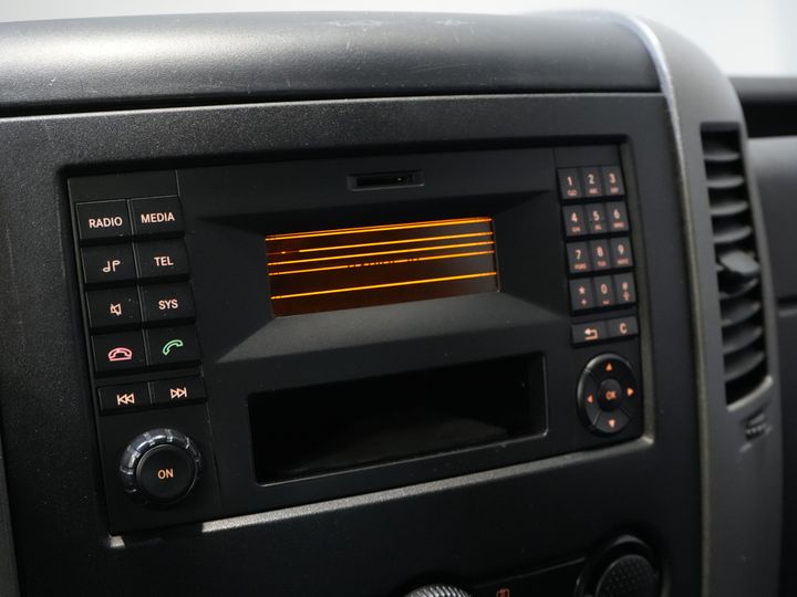 Mercedes-Benz Sprinter Пасажирський транспорт 213 2.2 CDI Авт. L2H2 €13 915,- Вкл. ПДВ (BPM FREE) ЕКСПОРТ Комбі/ 9 осіб/ Kombi/ 9P/ Airco/ PDC