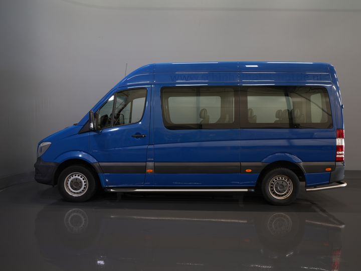 Mercedes-Benz Sprinter Пасажирський транспорт 213 2.2 CDI Авт. L2H2 €13 915,- Вкл. ПДВ (BPM FREE) ЕКСПОРТ Комбі/ 9 осіб/ Kombi/ 9P/ Airco/ PDC